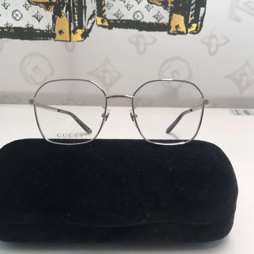 New Authentic Gucci GG0946OA 001 Eyeglasses — Silver Metal Square